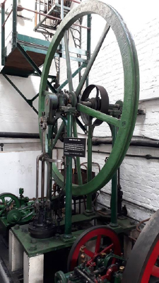 Gardiner Overcrank Engine